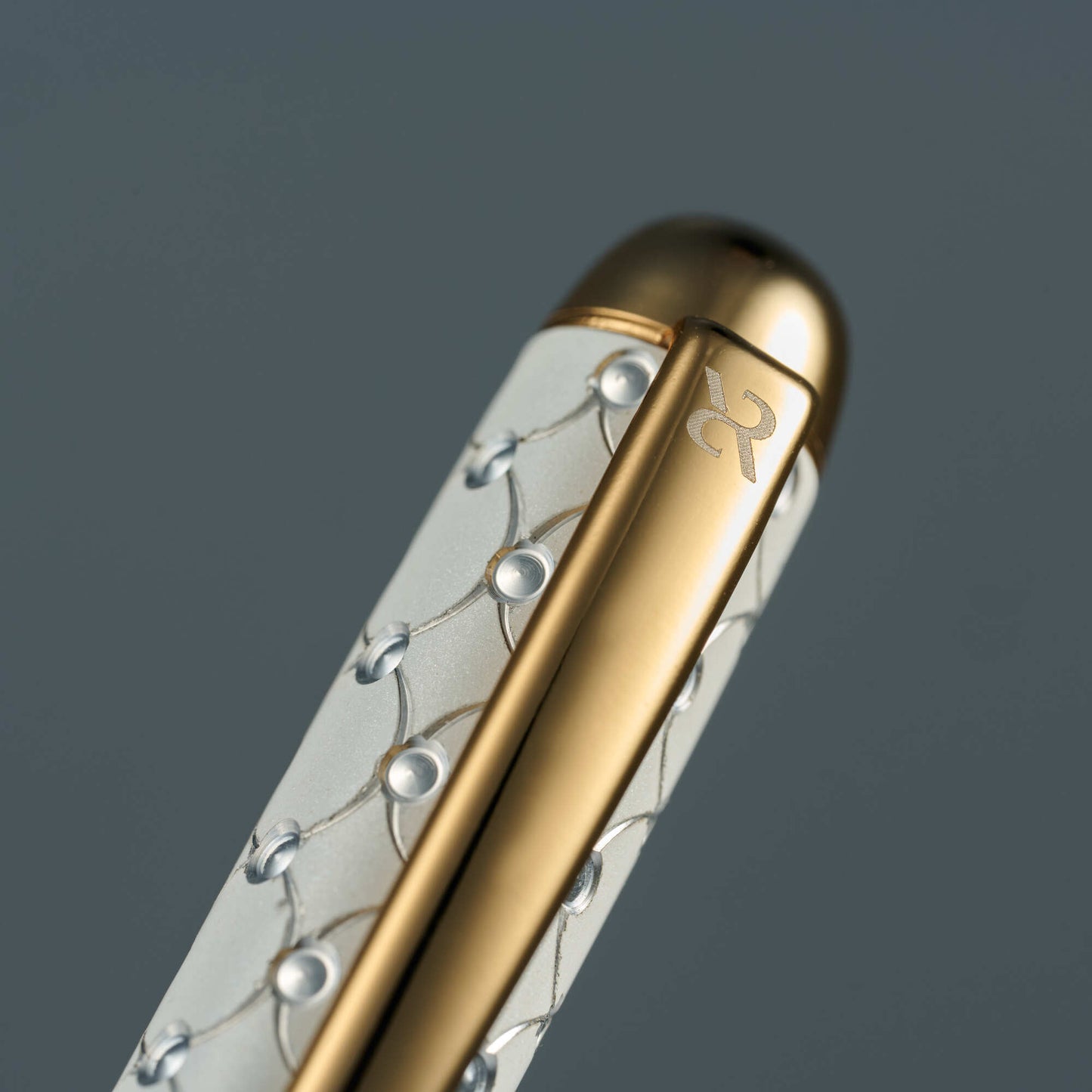 Faber White - Yellow Gold