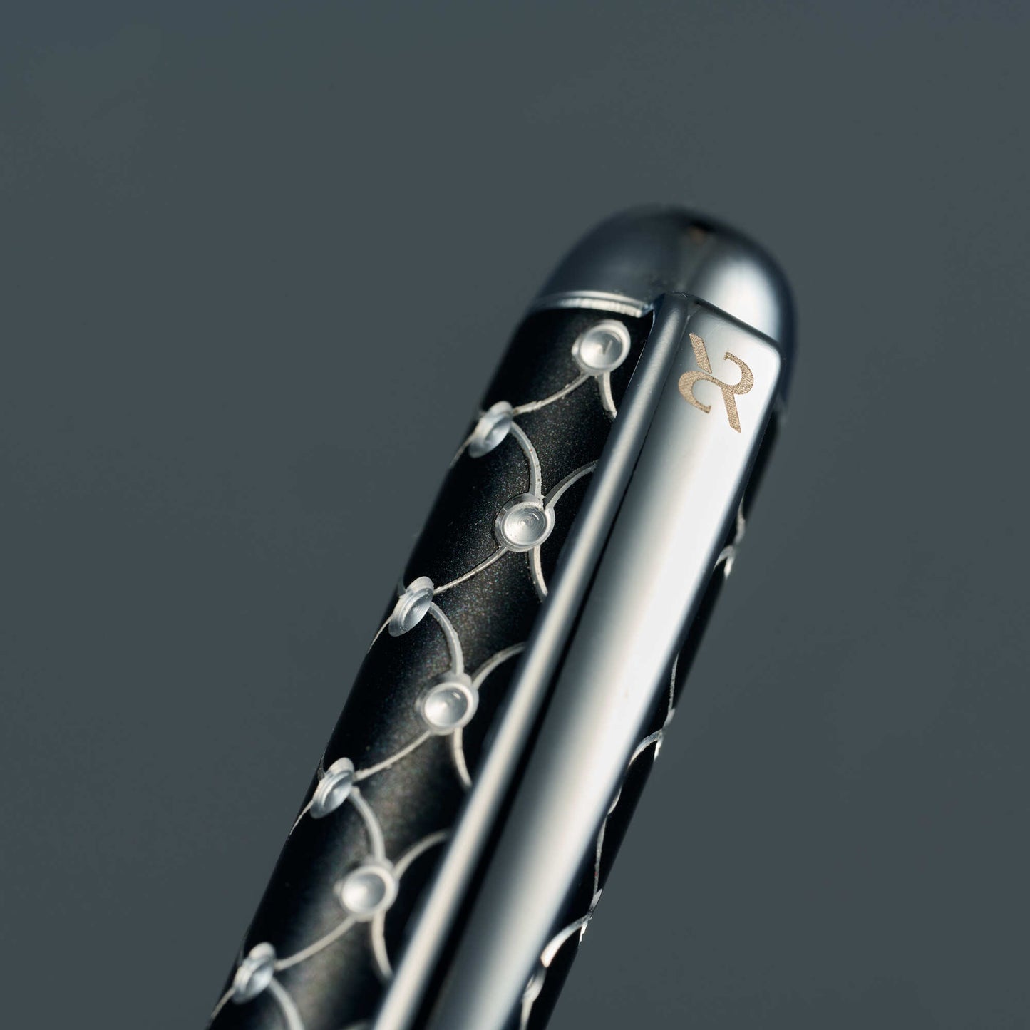 Faber Black - Chrome