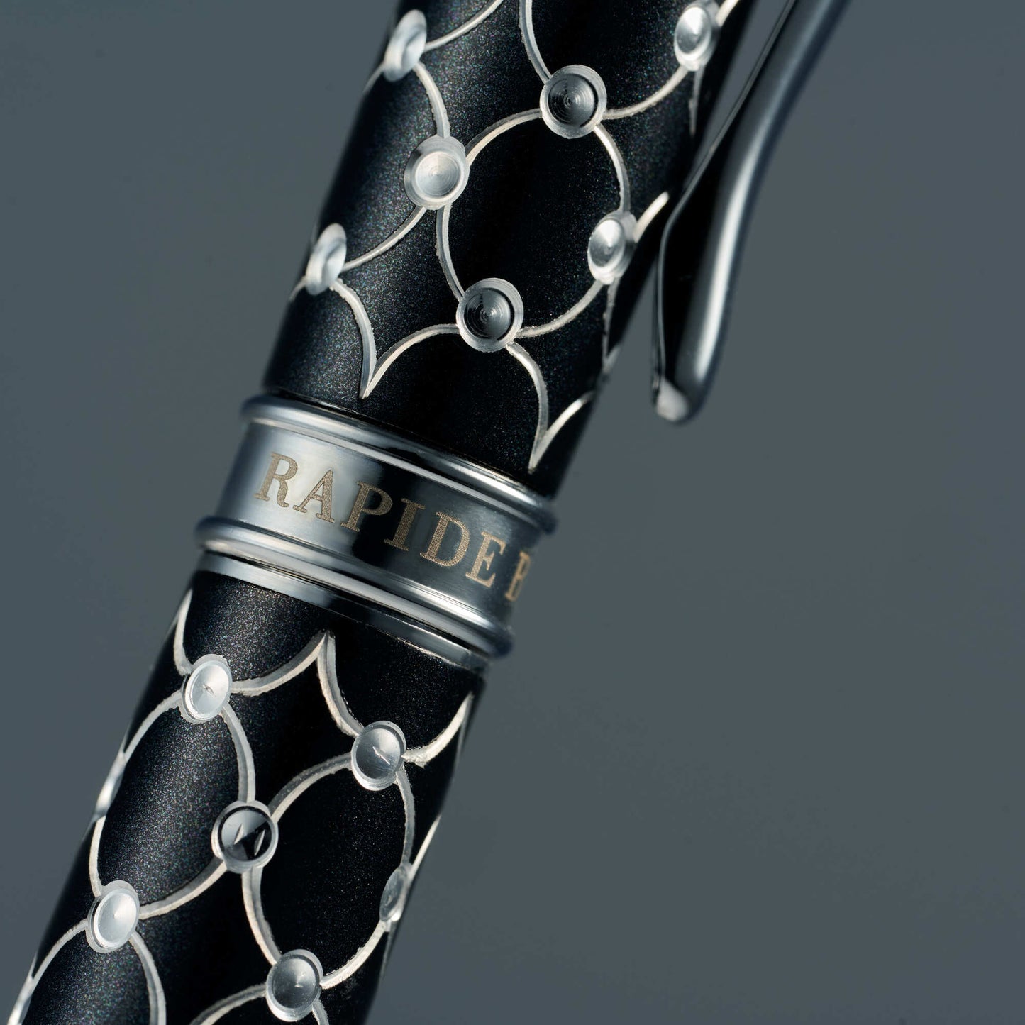 Faber Black - Chrome